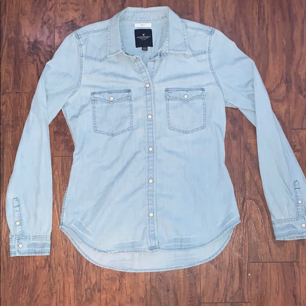 American Eagle Jean button down shirt